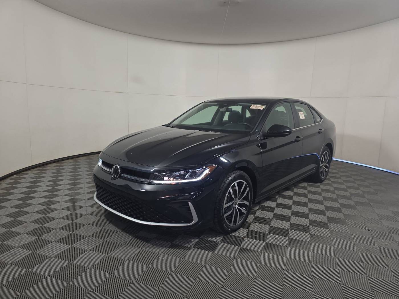 2025 Volkswagen Jetta SE — Sedan — 11,142 mi — Quakertown, PA