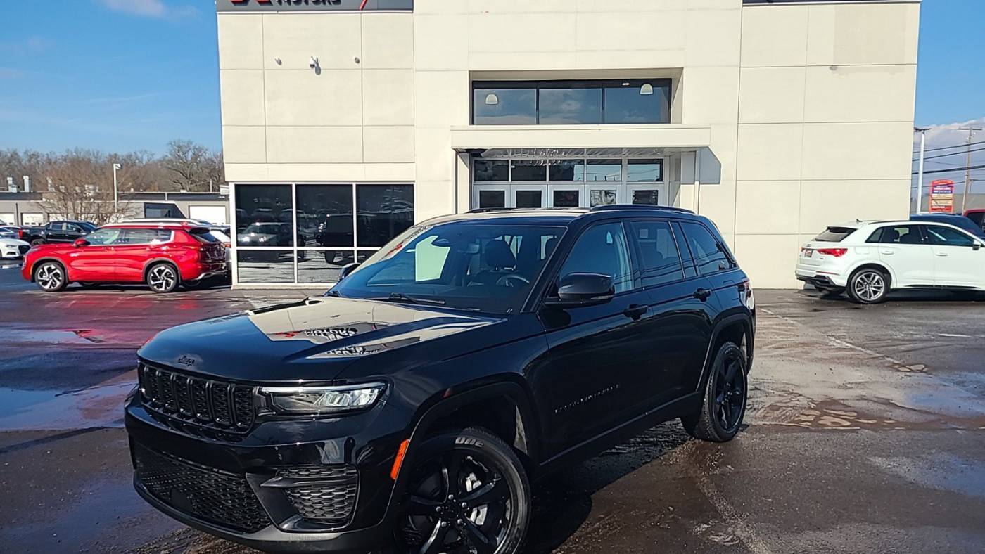 2022 Jeep Grand Cherokee Altitude — SUV — 31,223 mi — Quakertown, PA