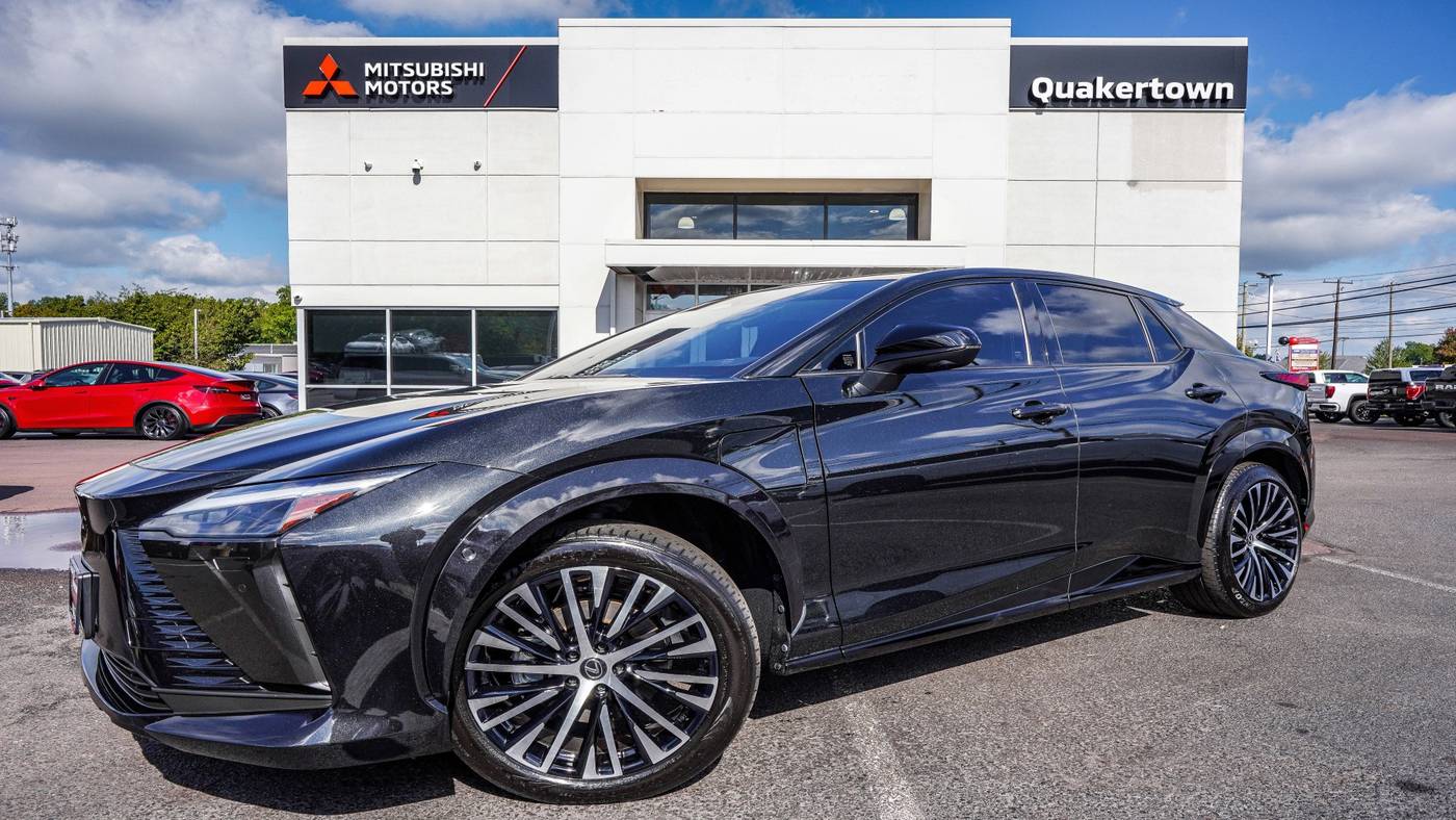 2023 Lexus RZ RZ 450e Luxury — SUV — 16,849 mi — Quakertown, PA