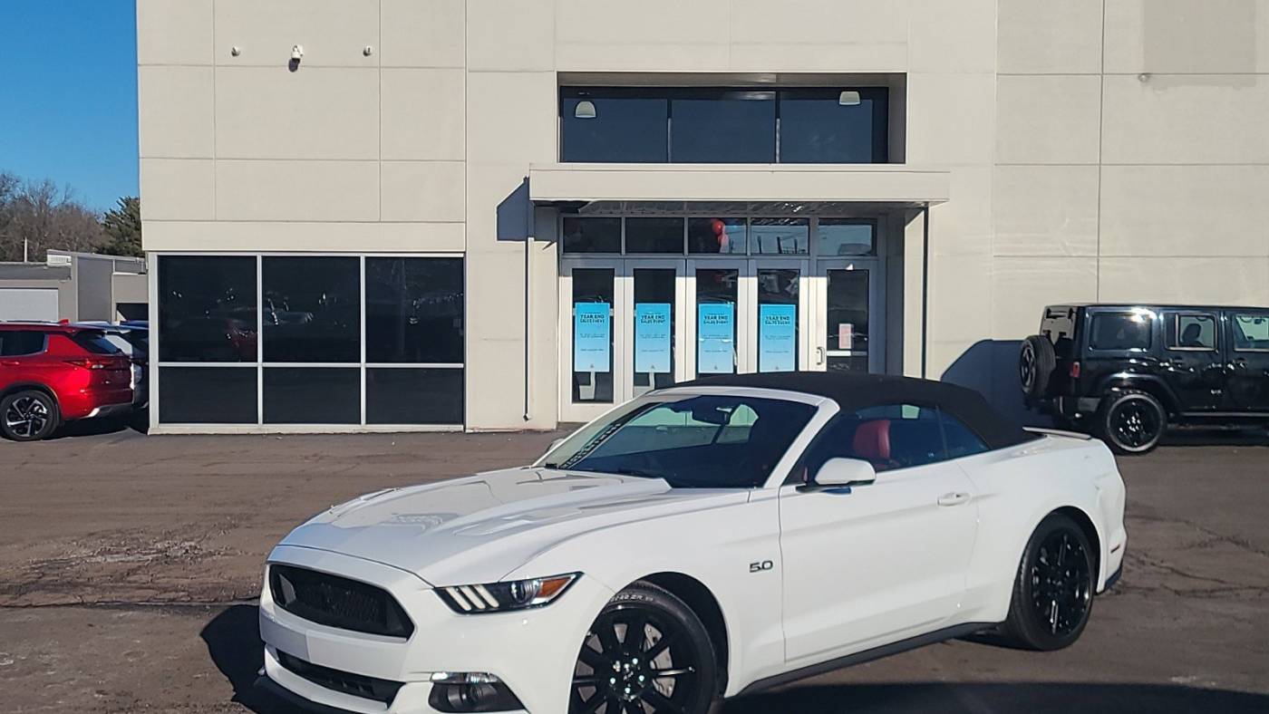 2016 Ford Mustang GT Premium — Convertible — 11,030 mi — Quakertown, PA