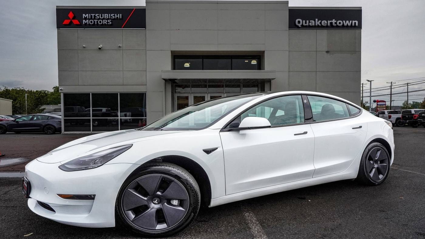 2022 Tesla Model 3 Long Range — Sedan — 30,875 mi — Quakertown, PA