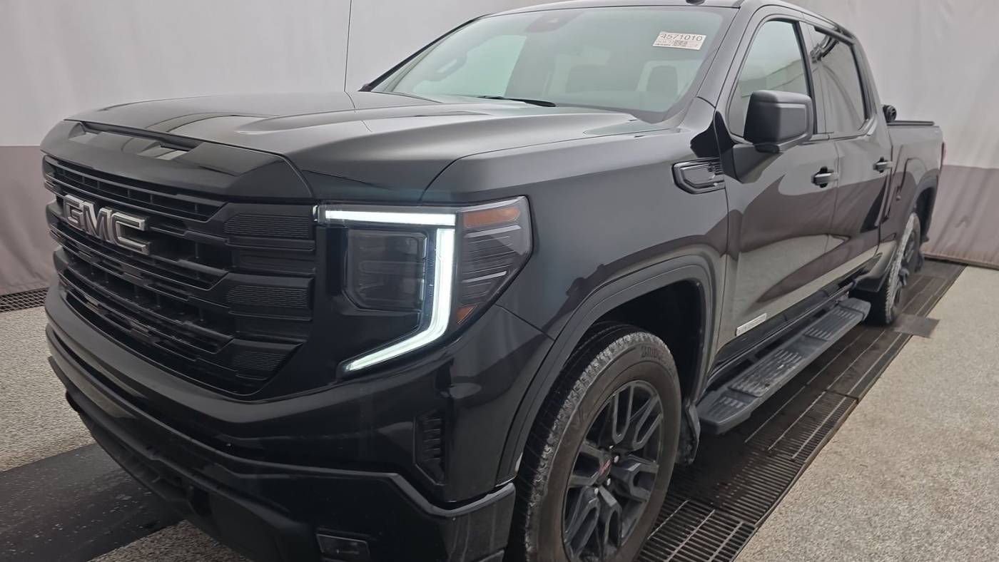 2022 GMC Sierra 1500 Elevation