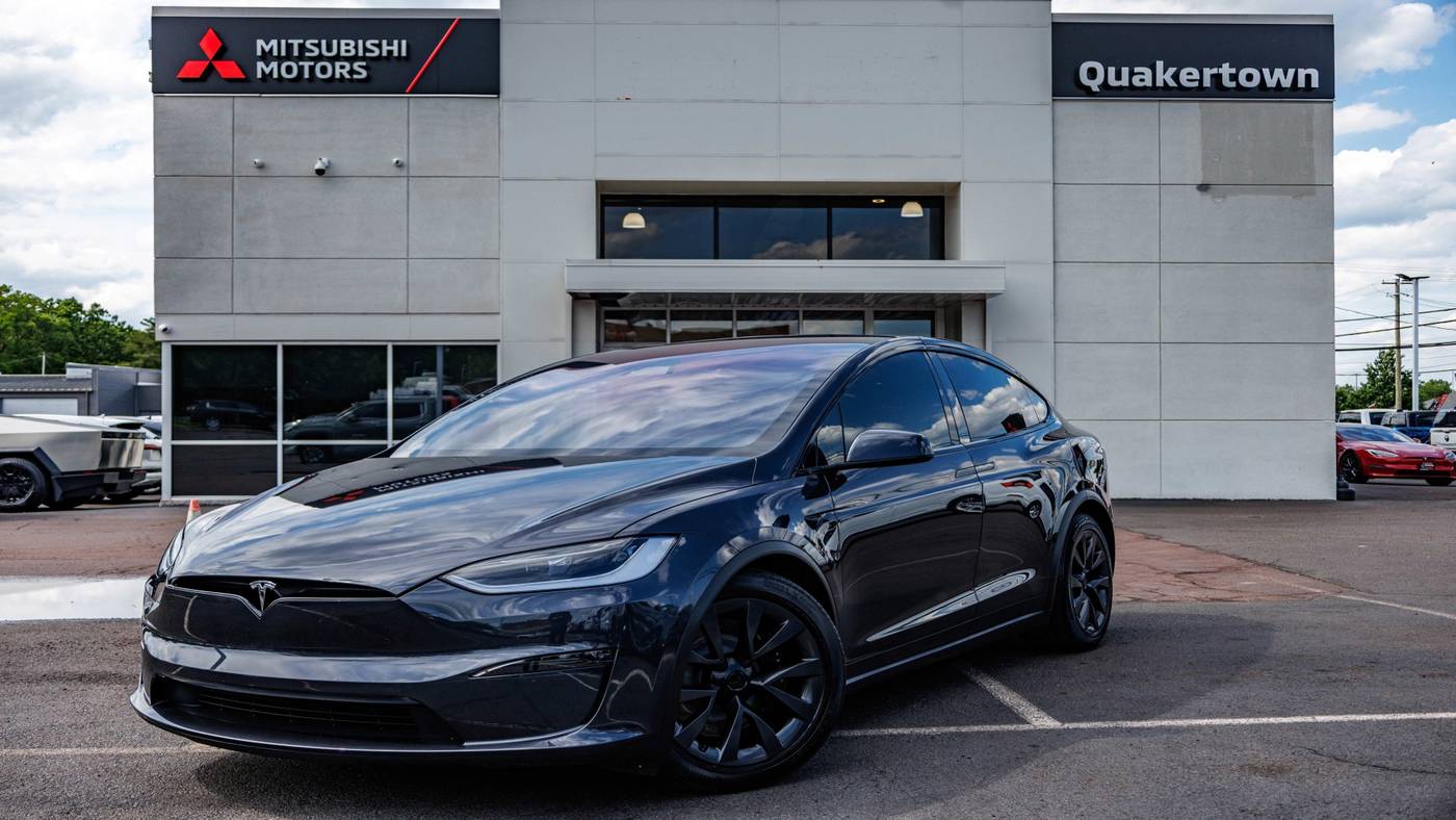 2024 Tesla Model X Model X — SUV — 16,605 mi — Quakertown, PA