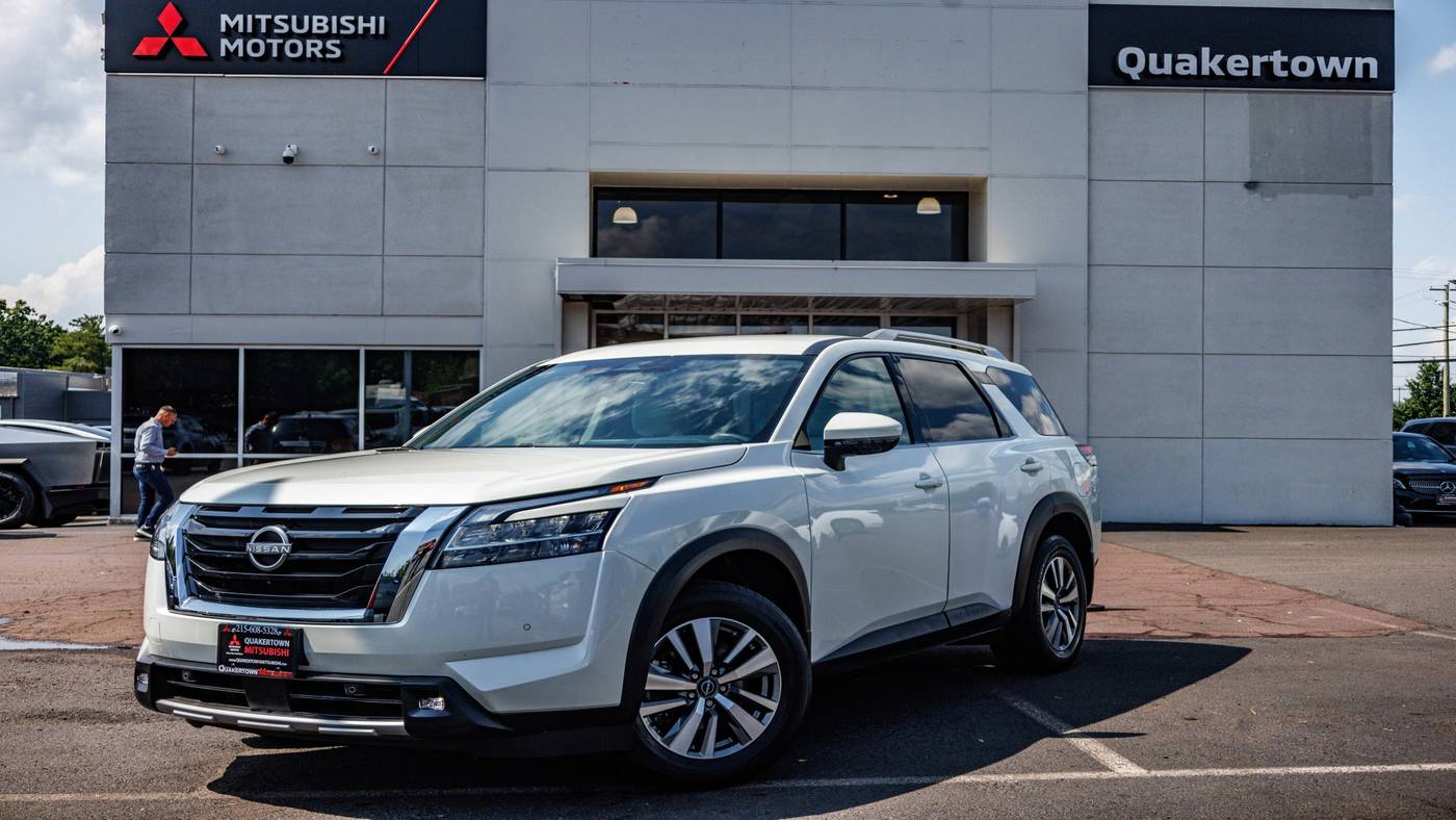 2022 Nissan Pathfinder SL — SUV — 31,671 mi — Quakertown, PA