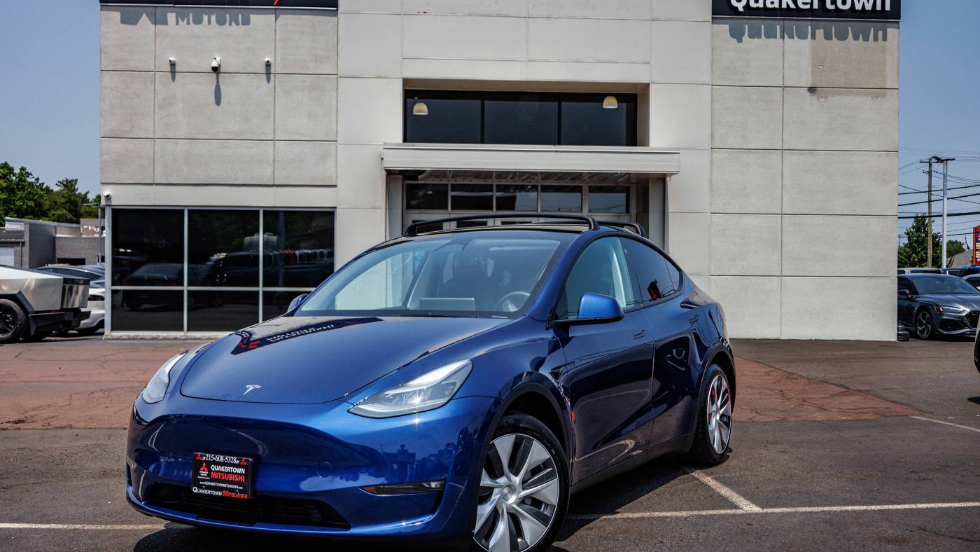 2023 Tesla Model Y Long Range