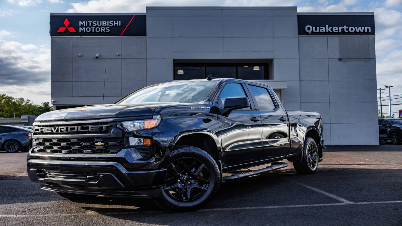 2023 Chevrolet Silverado 1500 Custom — Pickup Truck — 18,175 mi — Quakertown, PA
