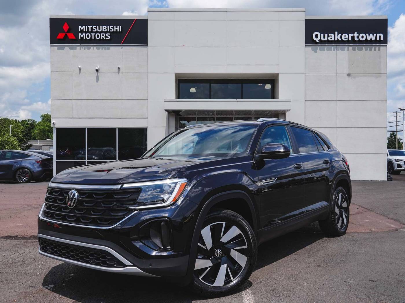 2025 Volkswagen Atlas Cross Sport SE with Technology — SUV — 105 mi — Quakertown, PA