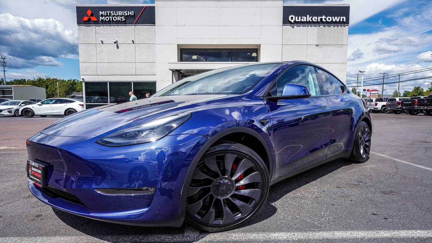 2024 Tesla Model Y Performance — SUV — 8,624 mi — Quakertown, PA