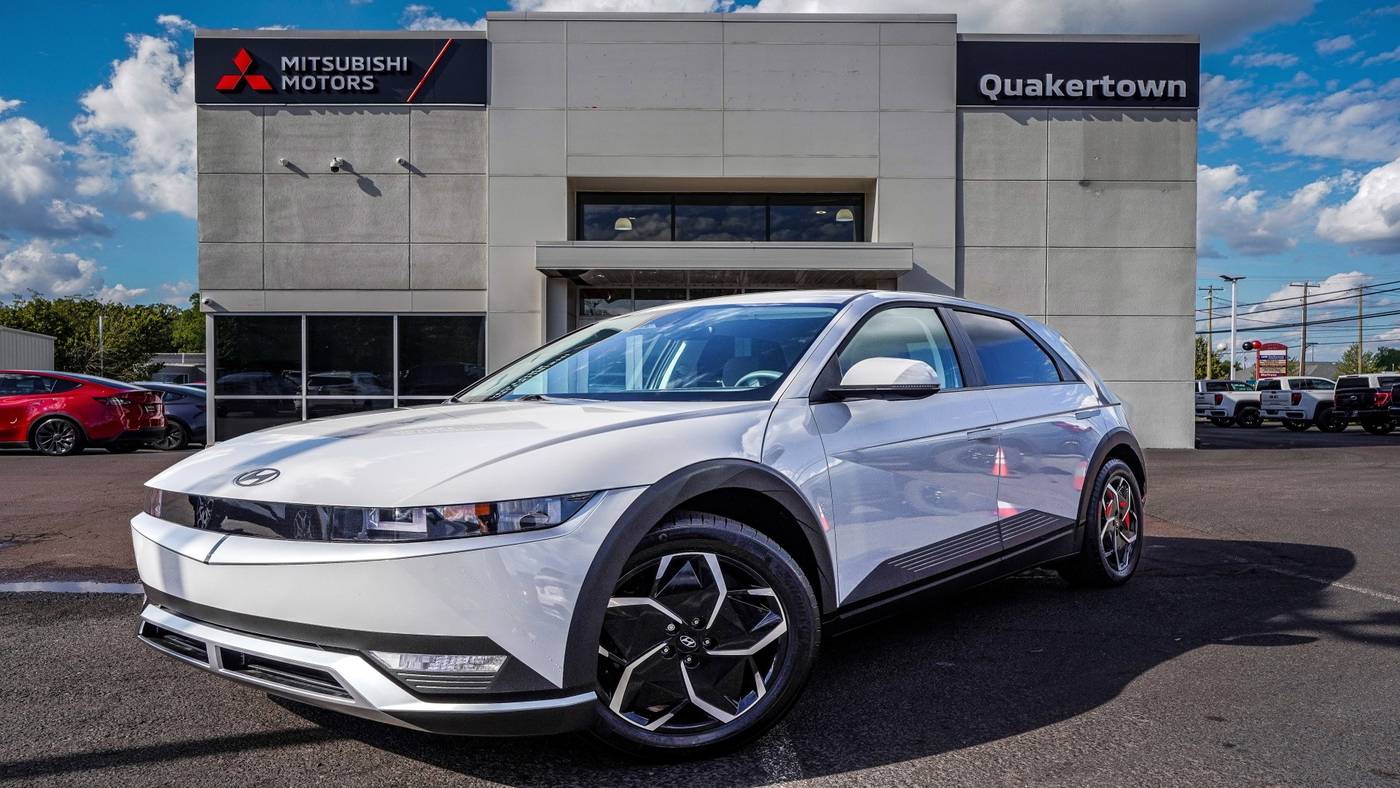 2024 Hyundai IONIQ 5 SE — SUV — 9,616 mi — Quakertown, PA