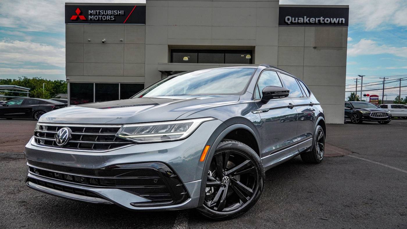 2023 Volkswagen Tiguan SE R-Line Black — SUV — 62,480 mi — Quakertown, PA