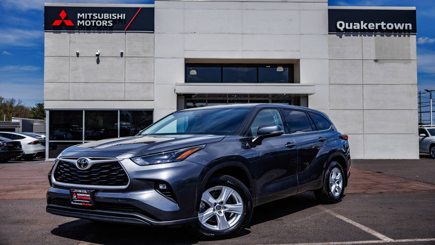 2022 Toyota Highlander LE — SUV — 53,126 mi — Quakertown, PA