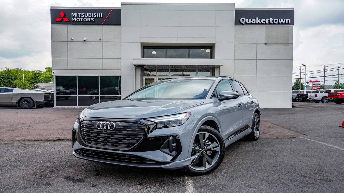 2024 Audi Q4 e-tron Premium — SUV — 5,930 mi — Quakertown, PA