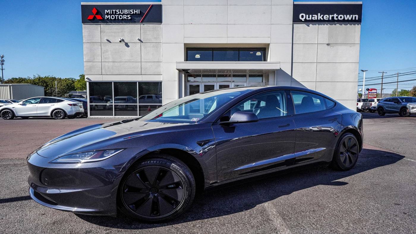 2025 Tesla Model 3 Long Range — Sedan — 7,746 mi — Quakertown, PA
