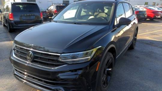 2024 Volkswagen Tiguan SE R-Line Black — SUV — 5,402 mi — Livonia, MI