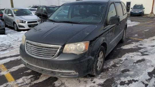 2012 Chrysler Town & Country Touring — Minivan — 181,057 mi — Livonia, MI