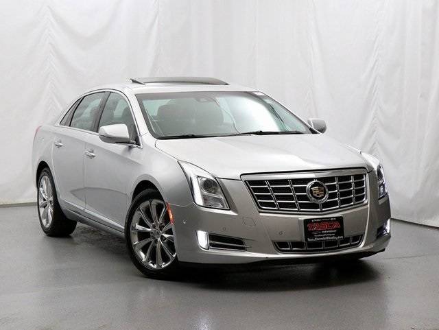 2014 Cadillac XTS Luxury — Sedan — 23,532 mi — Wheeling, IL