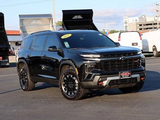 2025 Chevrolet Traverse Z71 — SUV — 3,681 mi — Wheeling, IL