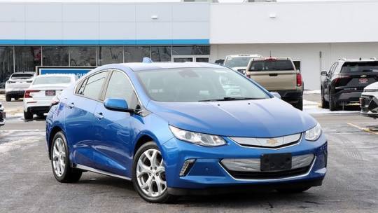 2017 Chevrolet Volt Premier — Sedan — 142,043 mi — Wheeling, IL