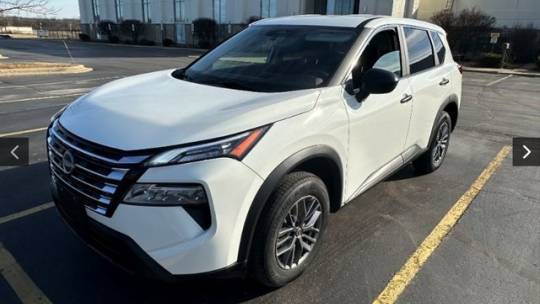 2024 Nissan Rogue S — SUV — 20,189 mi — Wheeling, IL