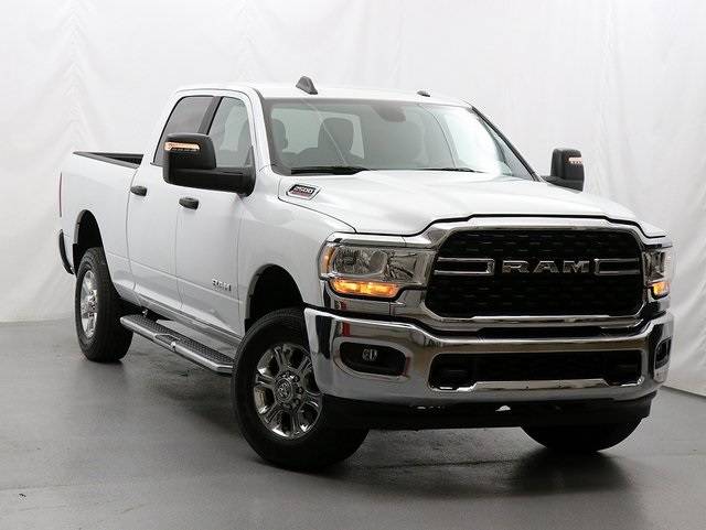 2024 Ram 2500 Big Horn — Pickup Truck — 34,975 mi — Wheeling, IL