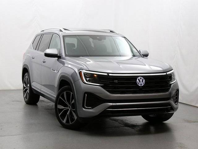2024 Volkswagen Atlas SEL Premium R-Line — SUV — 20,224 mi — Wheeling, IL