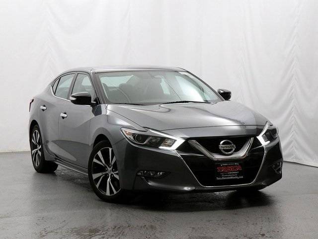 2017 Nissan Maxima SV — Sedan — 123,847 mi — Wheeling, IL
