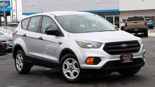 2019 Ford Escape S — SUV — 113,560 mi — Wheeling, IL