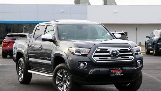 2019 Toyota Tacoma Limited — Pickup Truck — 96,209 mi — Wheeling, IL