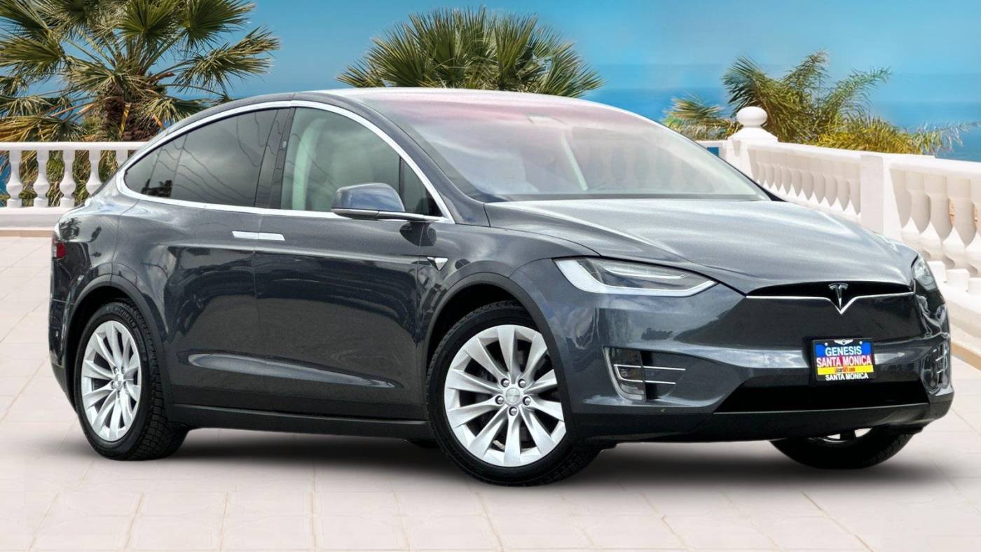 2017 Tesla Model X 90D — SUV — 74,418 mi — Santa Monica, CA