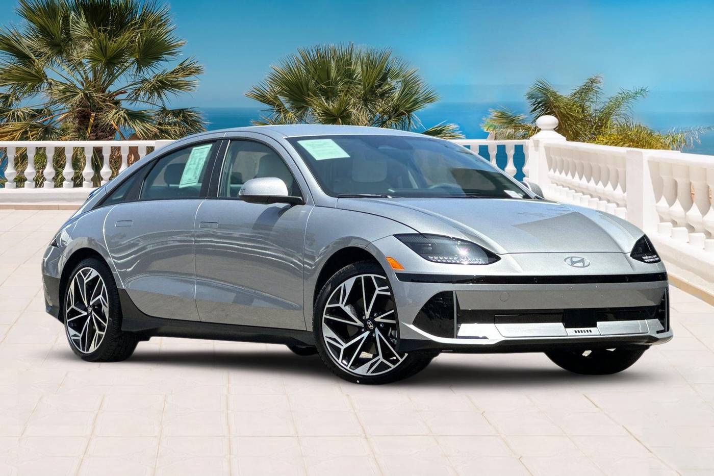 2025 Hyundai IONIQ 6 SEL — Sedan — 35 mi — Santa Monica, CA