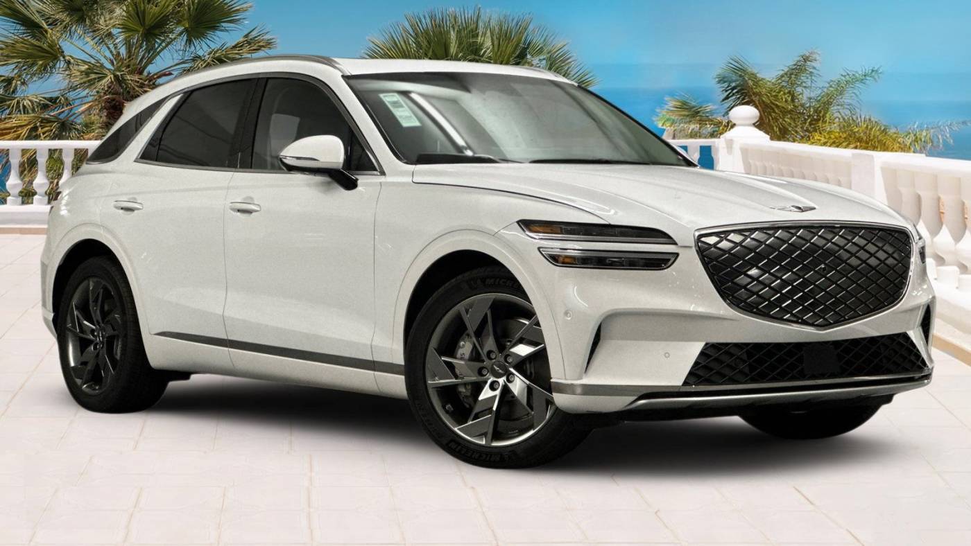 2025 Genesis Electrified GV70 Advanced — SUV — 7,220 mi — Santa Monica, CA