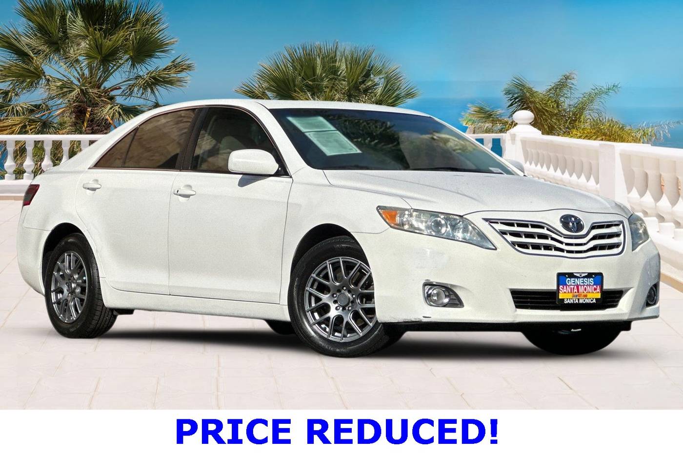 2011 Toyota Camry LE V6 — Sedan — 133,490 mi — Santa Monica, CA