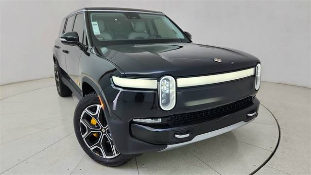 2024 Rivian R1S