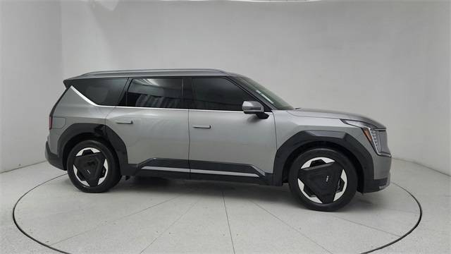 2024 Kia EV9 Land — SUV — 9,877 mi — Plano, TX