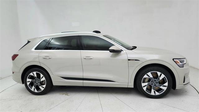 2022 Audi e-tron Premium — SUV — 15,804 mi — Plano, TX