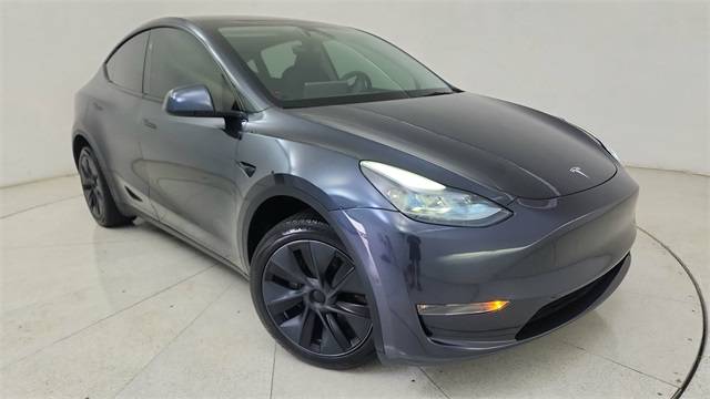 2025 Tesla Model Y Long Range — SUV — 6,842 mi — Plano, TX