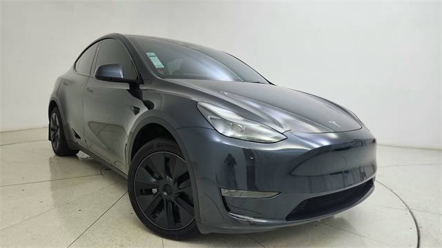2025 Tesla Model Y Long Range — SUV — 13,882 mi — Plano, TX