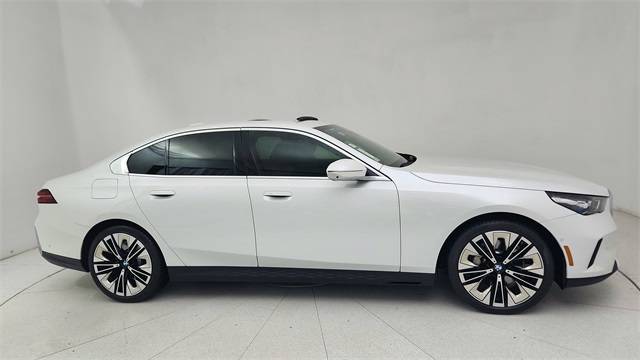 2024 BMW 5 Series 530i — Sedan — 24,477 mi — Plano, TX