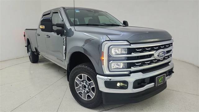 2024 Ford Super Duty F-250 LARIAT — Pickup Truck — 16,429 mi — Plano, TX