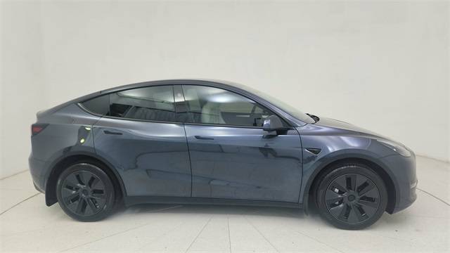 2024 Tesla Model Y Long Range — SUV — 8,641 mi — Plano, TX