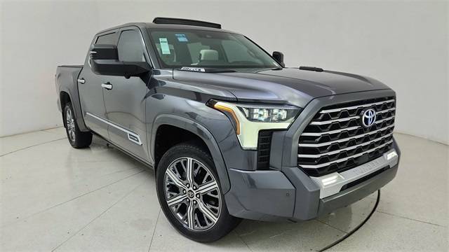 2022 Toyota Tundra Hybrid Capstone — Pickup Truck — 27,500 mi — Plano, TX