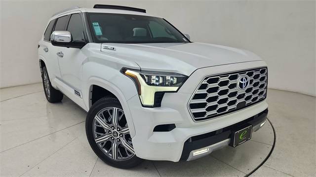 2024 Toyota Sequoia SR5 — SUV — 15,905 mi — Plano, TX