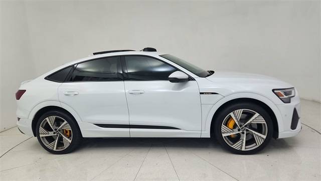 2022 Audi e-tron S line Prestige — SUV — 22,056 mi — Plano, TX