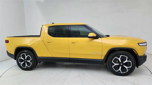 2022 Rivian R1T Adventure Package — Pickup Truck — 18,892 mi — Plano, TX