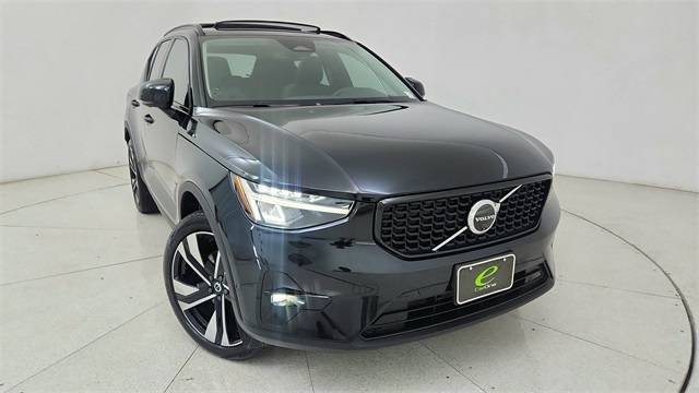 2025 Volvo XC40 Plus — SUV — 10,929 mi — Plano, TX