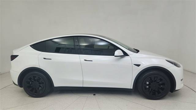 2023 Tesla Model Y Long Range — SUV — 17,032 mi — Plano, TX
