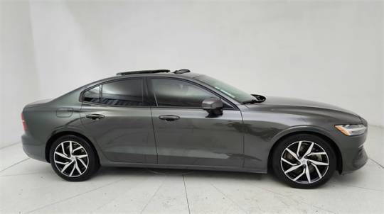 2019 Volvo S60 Momentum — Sedan — 68,133 mi — Plano, TX