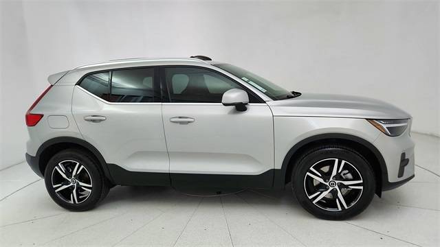2025 Volvo XC40 Core — SUV — 11,324 mi — Plano, TX