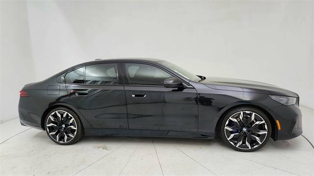 2024 BMW 5 Series 530i — Sedan — 1,077 mi — Plano, TX