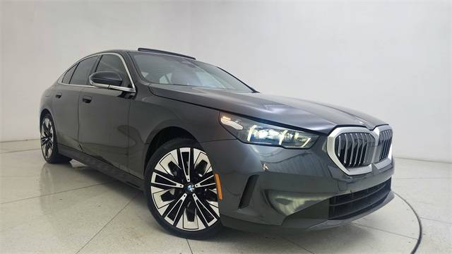 2025 BMW 5 Series 530i — Sedan — 15,610 mi — Plano, TX